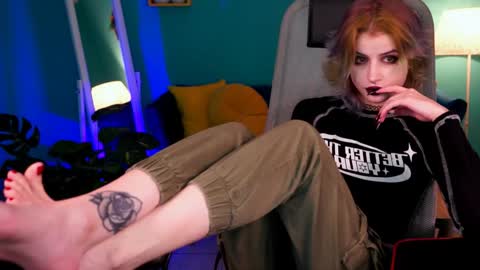 Snapshot of jade_castle chatting on 02/07/25, 03:55 jade_castle online show from 02/07/25, 03:55