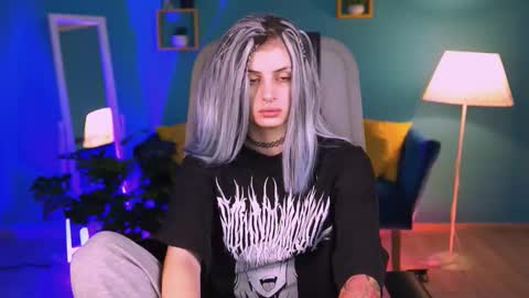 Snapshot of jade_castle chatting on 11/16/25, 02:39 jade_castle online show from 11/16/25, 02:39