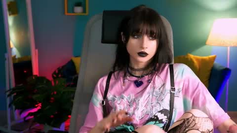 jade_castle online show from 03/27/26, 07:02