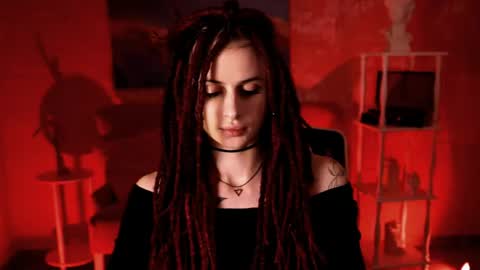 jade_castle online show from 05/12/26, 04:15