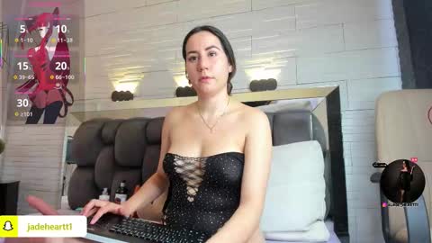  JADE  online show from 12/18/25, 12:33