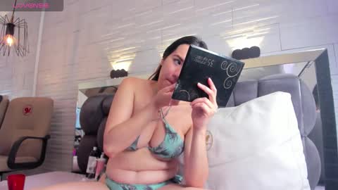  JADE  online show from 02/05/26, 12:32