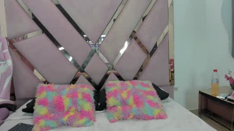 Snapshot of jade_ht chatting on 04/07/26, 12:27 jade_ht online show from 04/07/26, 12:27