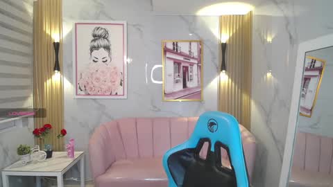 Snapshot of jade_jones_a chatting on 09/09/25, 03:28 Jade online show from 09/09/25, 03:28