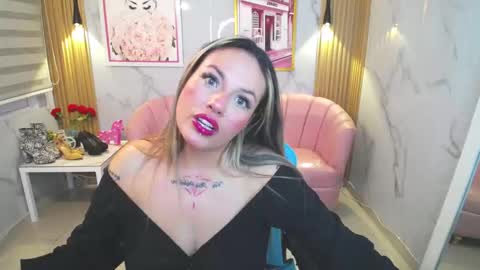 Snapshot of jade_jones_a chatting on 09/27/25, 04:39 Jade online show from 09/27/25, 04:39