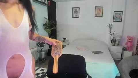 Jade  independent model online show from 05/02/26, 11:37