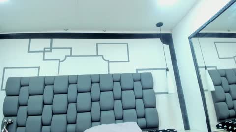 Jade  online show from 12/24/24, 11:17