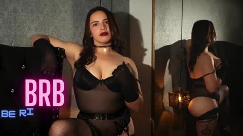 Snapshot of jade_swet chatting on 02/02/25, 12:02 jade swet online show from 02/02/25, 12:02