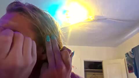 jadedmoshier online show from 11/23/25, 09:58