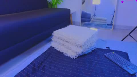 jadee__ online show from 02/10/26, 02:59