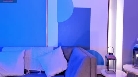 Snapshot of jadeevansx chatting on 12/18/24, 09:08 JADE EVANS online show from 12/18/24, 09:08