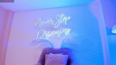 Snapshot of jadeevansx chatting on 01/22/25, 12:16 JADE EVANS online show from 01/22/25, 12:16