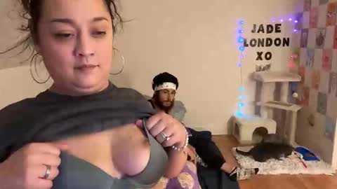 Jade online show from 02/27/25, 12:43