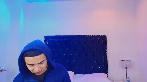 Jaden and Sofia  online show from 04/16/26, 03:07