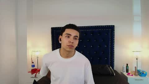 Jaden and Sofia  online show from 05/03/26, 03:23