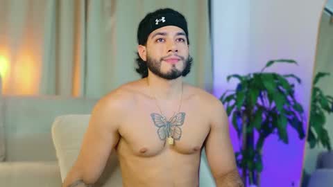 Jaden Feynman online show from 10/19/25, 03:51