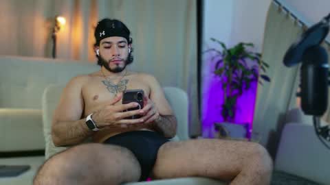 Jaden Feynman online show from 11/19/25, 03:39