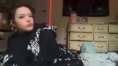 jadenragexoxo online show from 04/15/26, 02:29