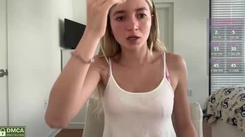 Snapshot of jadewilkinson chatting on 11/14/25, 06:50 jadewilkinson online show from 11/14/25, 06:50