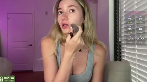 Snapshot of jadewilkinson chatting on 04/15/26, 10:10 jadewilkinson online show from 04/15/26, 10:10