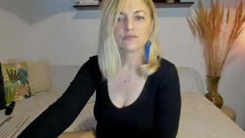 elena online show from 05/14/26, 01:56