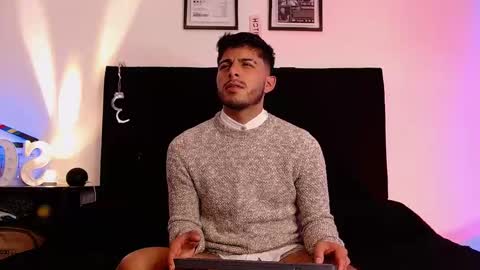 Jaiden online show from 12/05/25, 04:32