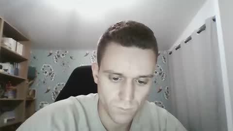 Snapshot of jaimelesexx13 chatting on 11/15/25, 05:20 For my sk y p e ask online show from 11/15/25, 05:20