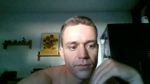 For my sk y p e ask online show from 07/11/26, 07:55