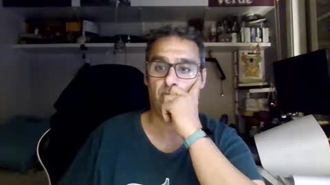 Snapshot of jaimellon26 chatting on 11/24/25, 07:46 jaimellon26 online show from 11/24/25, 07:46