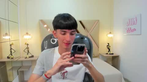 JAKE online show from 12/04/25, 04:27