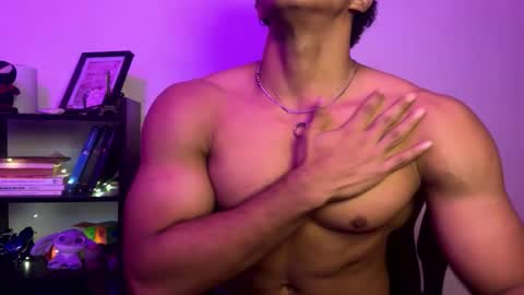 Snapshot of jake_hill1 chatting on 12/17/25, 04:29 jake_hill1 online show from 12/17/25, 04:29