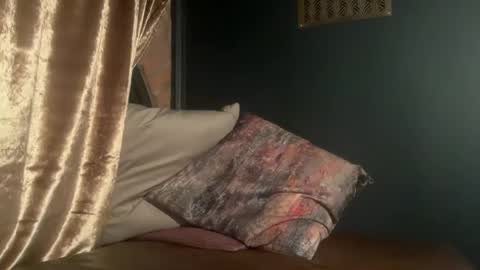 jake_jackson1 online show from 09/22/25, 05:09