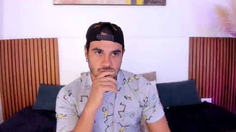 Jake  online show from 11/07/25, 03:39