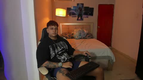 Snapshot of jake_pons chatting on 12/11/24, 02:22 Jake Pons online show from 12/11/24, 02:22