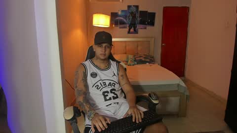 Snapshot of jake_pons chatting on 12/13/24, 03:16 Jake Pons online show from 12/13/24, 03:16