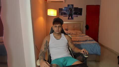 Snapshot of jake_pons chatting on 01/09/25, 02:22 Jake Pons online show from 01/09/25, 02:22