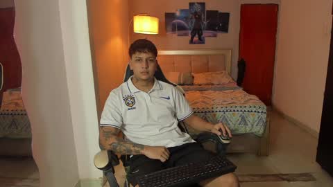 Snapshot of jake_pons chatting on 01/30/25, 02:38 Jake Pons online show from 01/30/25, 02:38