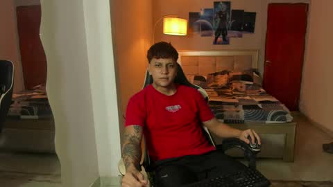 Snapshot of jake_pons chatting on 02/18/25, 02:49 Jake Pons online show from 02/18/25, 02:49