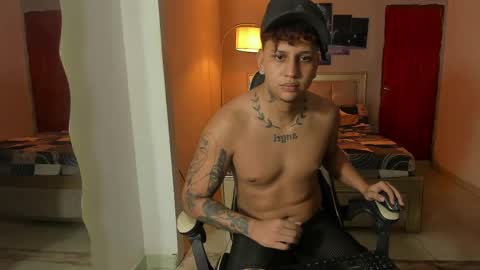 Snapshot of jake_pons chatting on 02/22/25, 04:29 Jake Pons online show from 02/22/25, 04:29