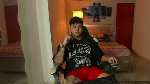 Snapshot of jake_pons chatting on 02/27/25, 03:04 Jake Pons online show from 02/27/25, 03:04