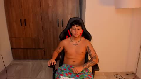 Snapshot of jake_pons chatting on 09/20/25, 03:07 Jake Pons online show from 09/20/25, 03:07