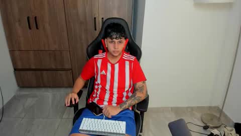 Snapshot of jake_pons chatting on 10/22/25, 11:54 Jake Pons online show from 10/22/25, 11:54