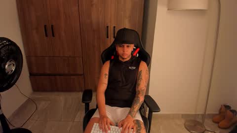 Snapshot of jake_pons chatting on 02/09/26, 04:05 Jake Pons online show from 02/09/26, 04:05