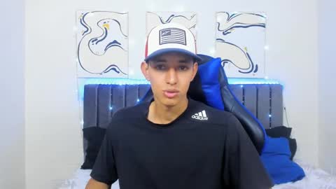 Hi guys im new 3 online show from 12/11/24, 08:07