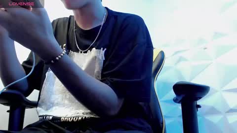 jake_tripp online show from 12/18/24, 05:59