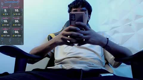 jake_tripp online show from 01/30/25, 04:06