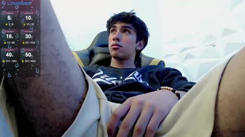 jake_tripp online show from 02/12/25, 07:34