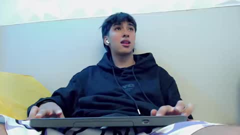 jake_tripp online show from 09/26/25, 04:05