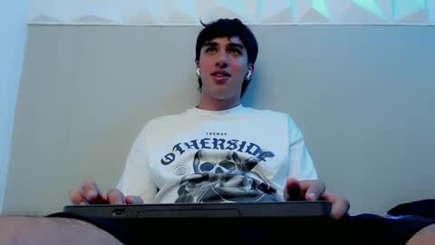 jake_tripp online show from 09/27/25, 04:39