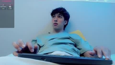 jake_tripp online show from 10/15/25, 07:08